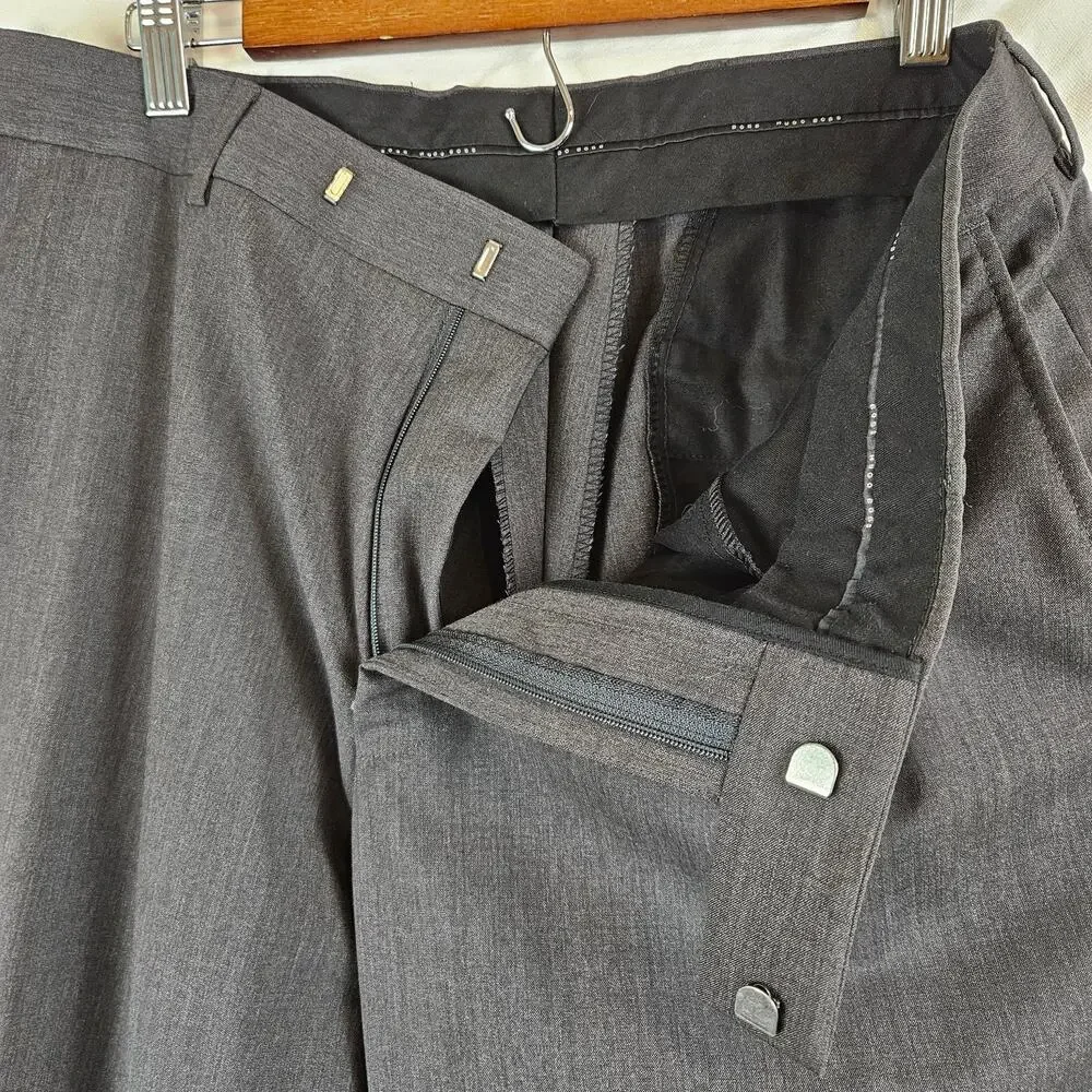 Boss Hugo Boss James‎ Brown Virgin Wool Pants, size 34R - Picture 3 of 5
